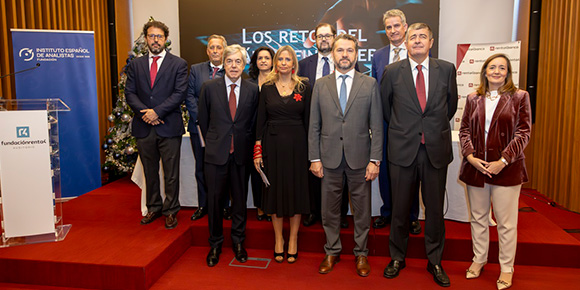 El Instituto Español de Analistas y la CNMV celebran la jornada “Los retos del análisis financiero”